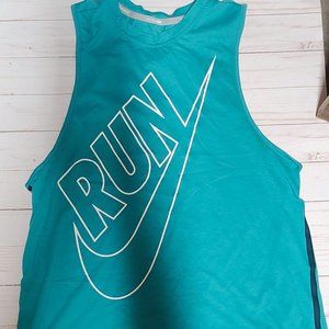 NIKE tank